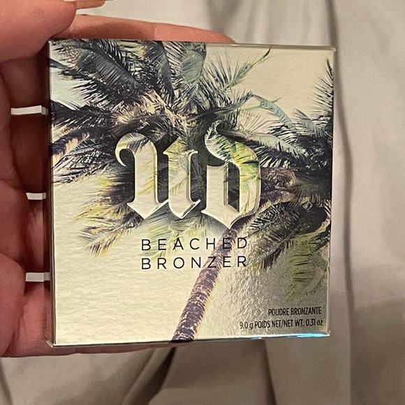 Urban Decay Beached Bronzer - Picture 1 of 6